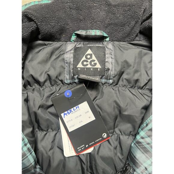 Vintage 2010 Nike Tartan Down Fill Puffer Jacket Women’s Size M‎ 377021-018 Rare - Picture 6 of 13